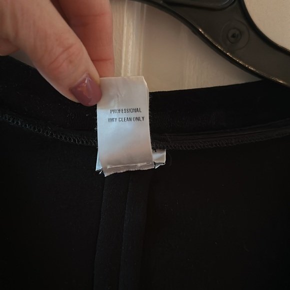 Cache V Neck Dress - Picture 8 of 8